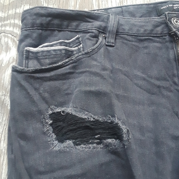 Cult of Individuality distress rip jean - Picture 7 of 15